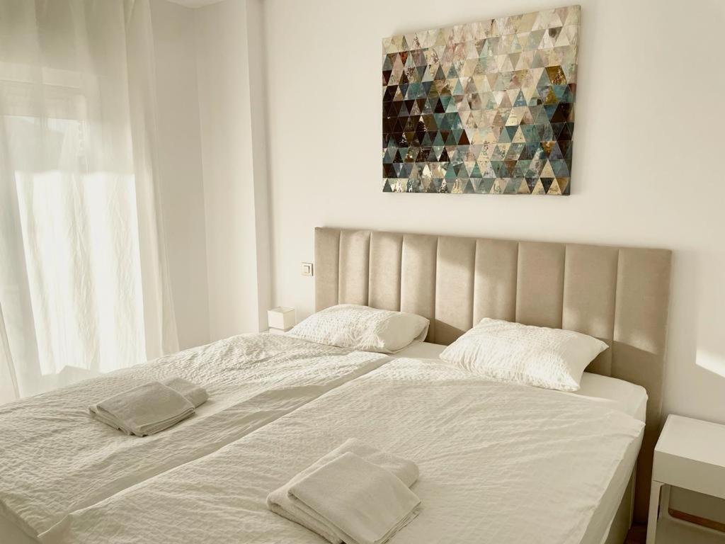 Miraflores Apartment Sitio de Calahonda Luaran gambar