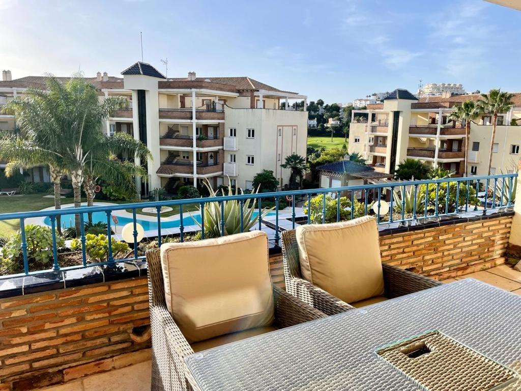 Miraflores Apartment Sitio de Calahonda Luaran gambar